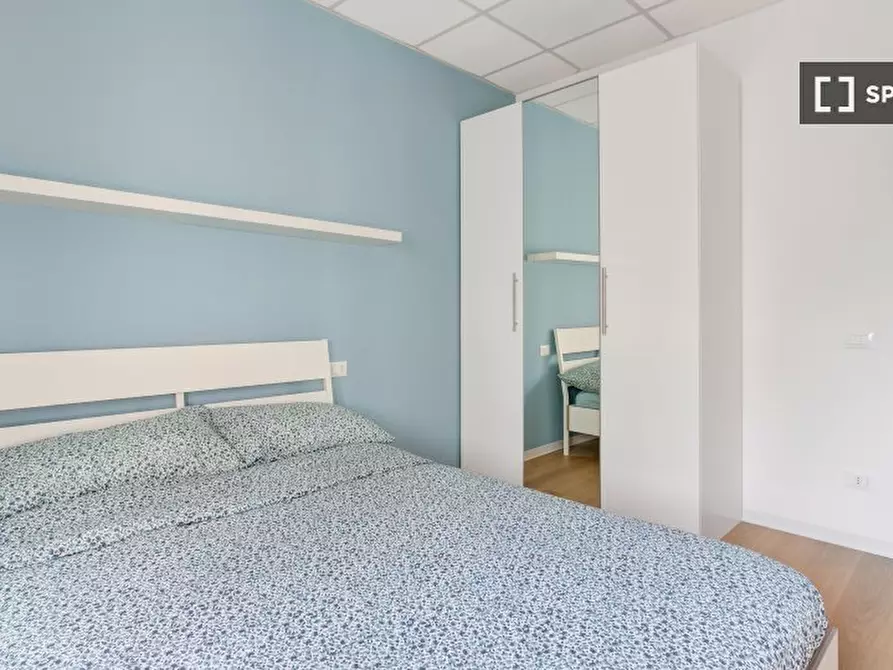Immagine 2 di Camera condivisa in affitto  in Via Privata Deruta a Milano