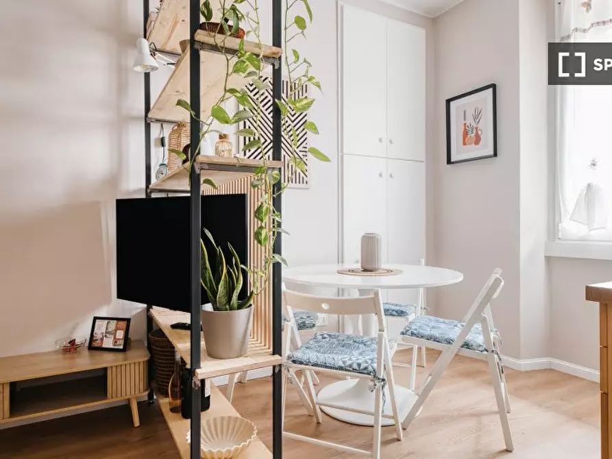 Immagine 1 di Appartamento in affitto  in Via Francesco de Sanctis a Milano