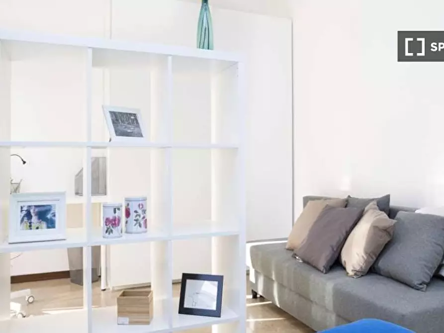 Immagine 4 di Camera condivisa in affitto  in Viale Carlo Espinasse a Milano