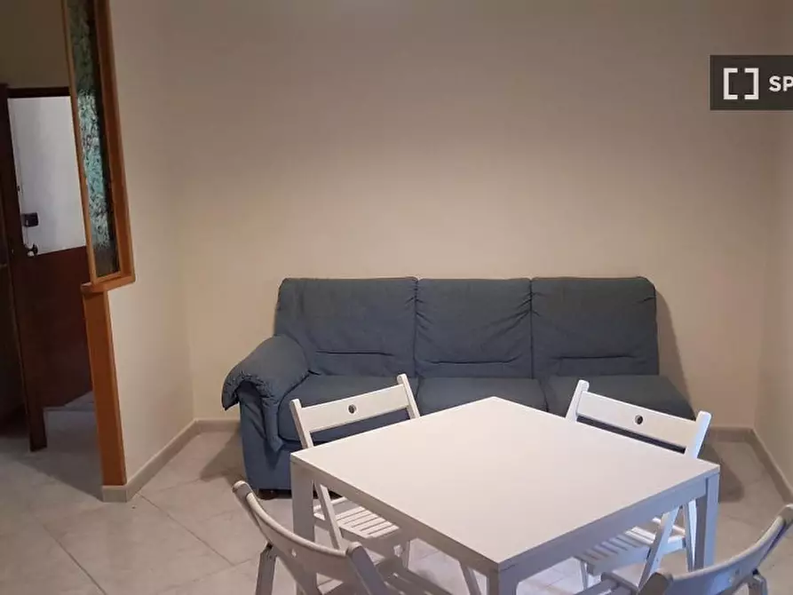 Immagine 8 di Camera condivisa in affitto  in Via Antonietta de Pace a Napoli