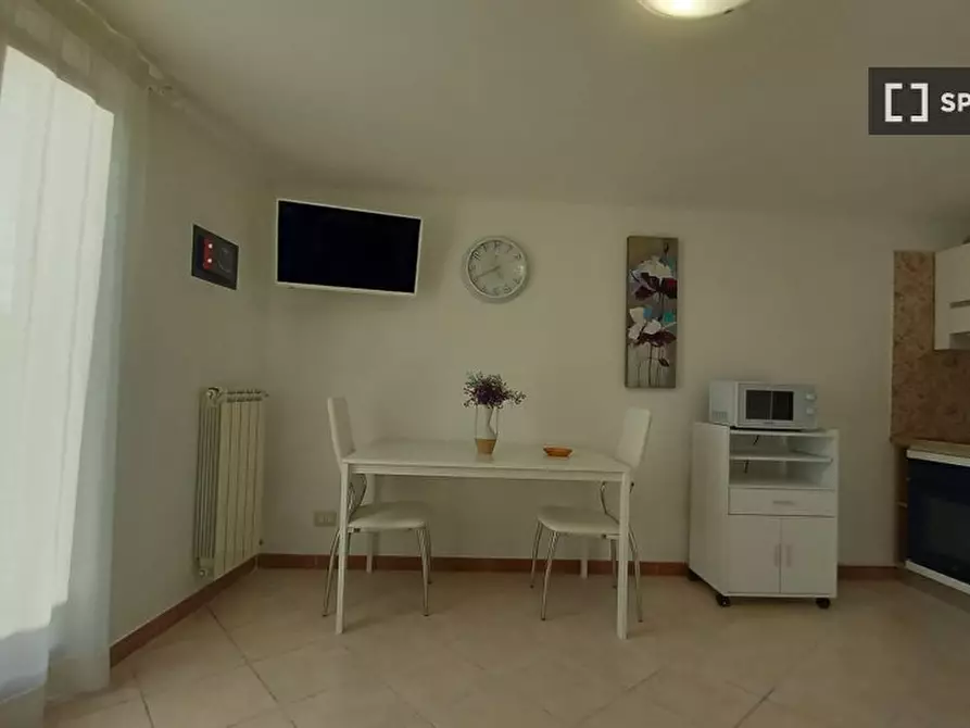 Immagine 5 di Appartamento in affitto  in Via Alberico Gentili a Roma