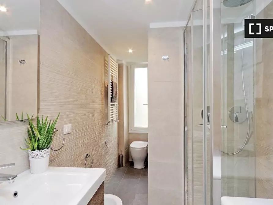 Immagine 9 di Appartamento in affitto  in Via Margutta a Roma