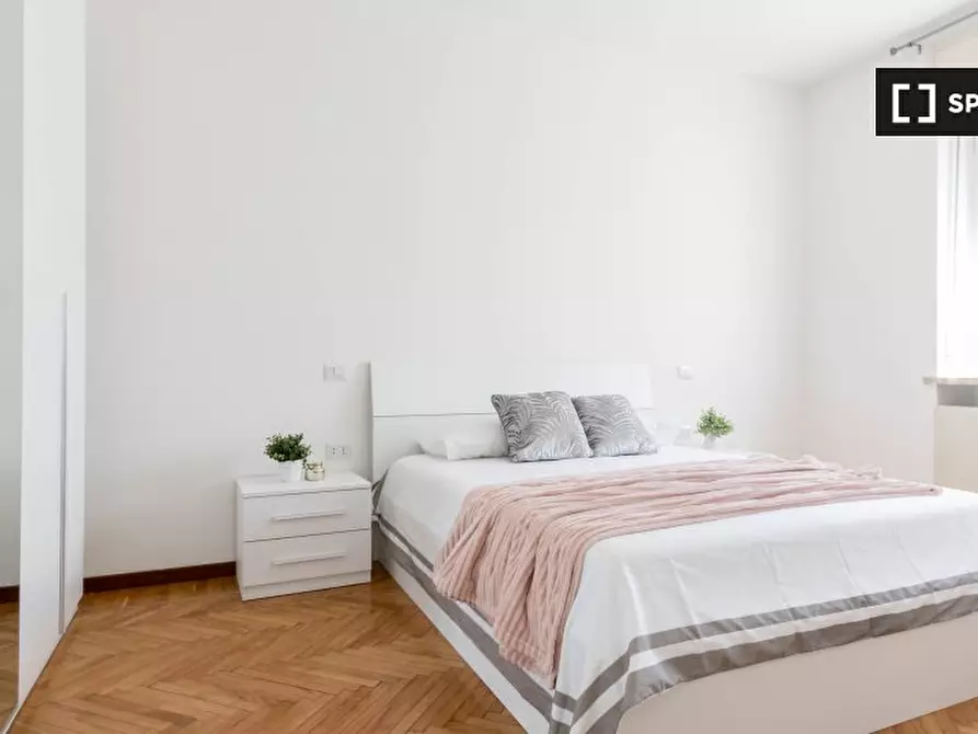 Immagine 18 di Camera condivisa in affitto  in Via Intra a Milano