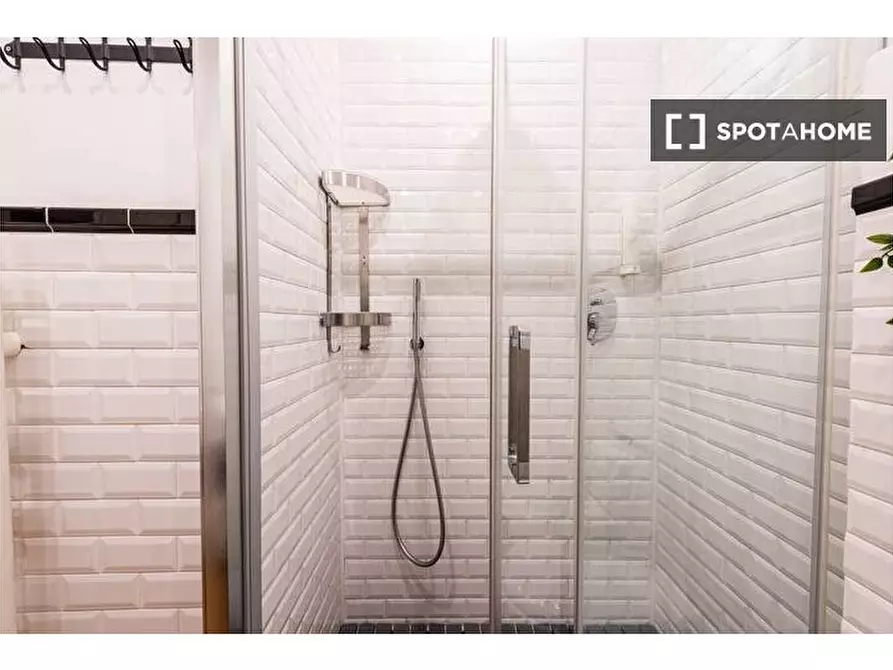 Immagine 18 di Appartamento in affitto  in Borgo Santi Apostoli a Firenze