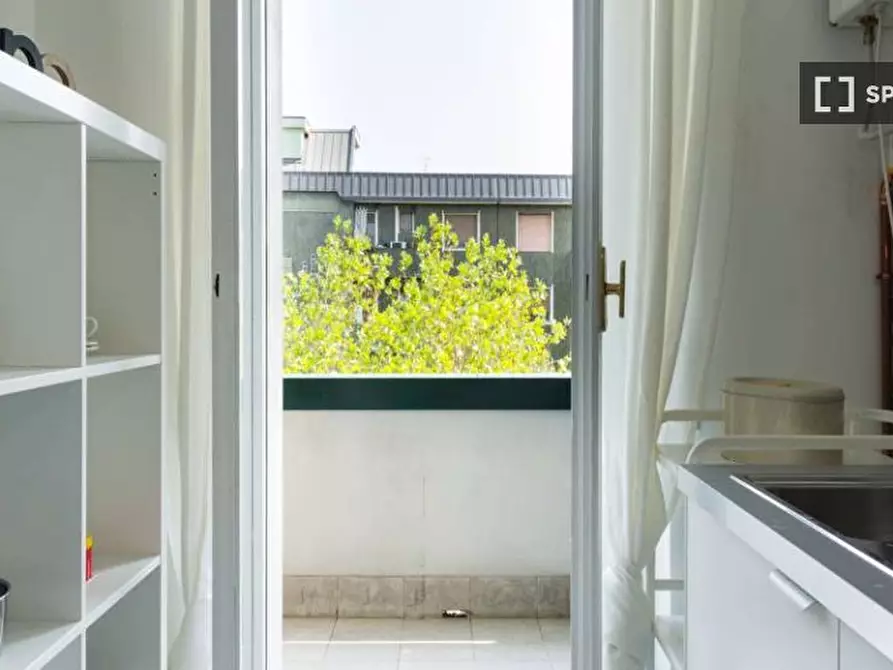 Immagine 13 di Camera condivisa in affitto  in Via Raffaello Bertieri a Milano