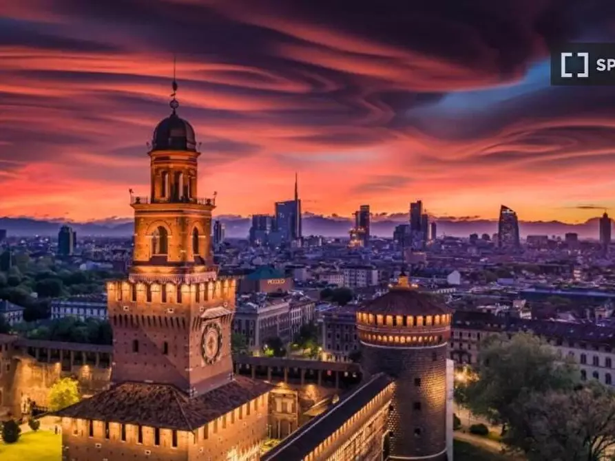 Immagine 11 di Appartamento in affitto  in Via Raffaello Sanzio a Milano