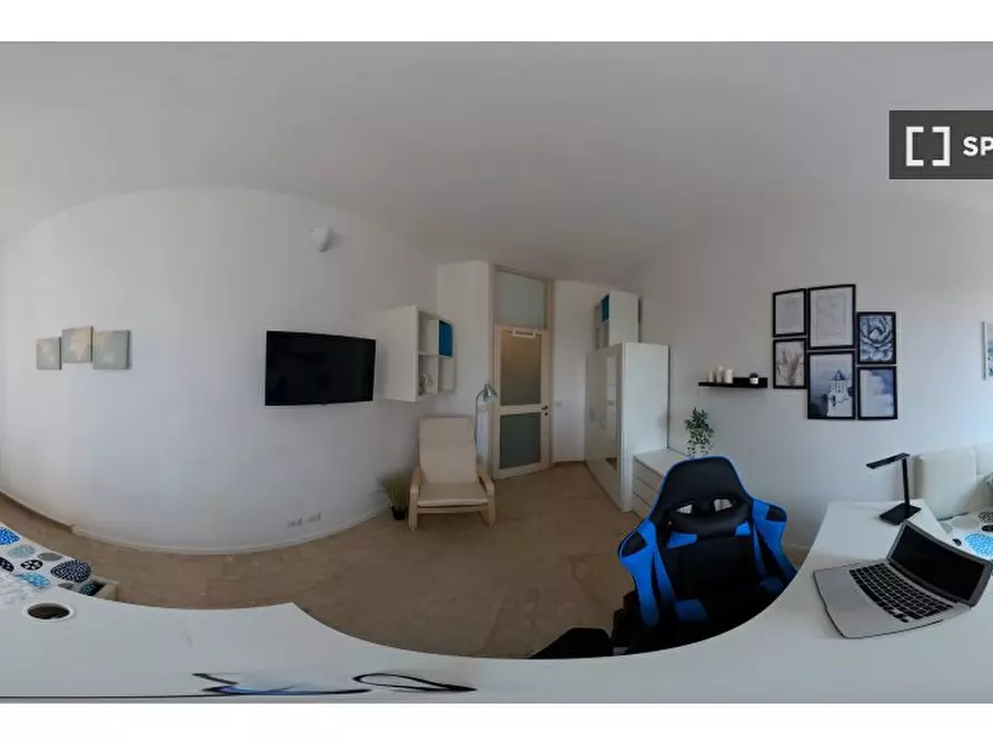 Immagine 7 di Camera condivisa in affitto  in Via Vettabbia a Milano