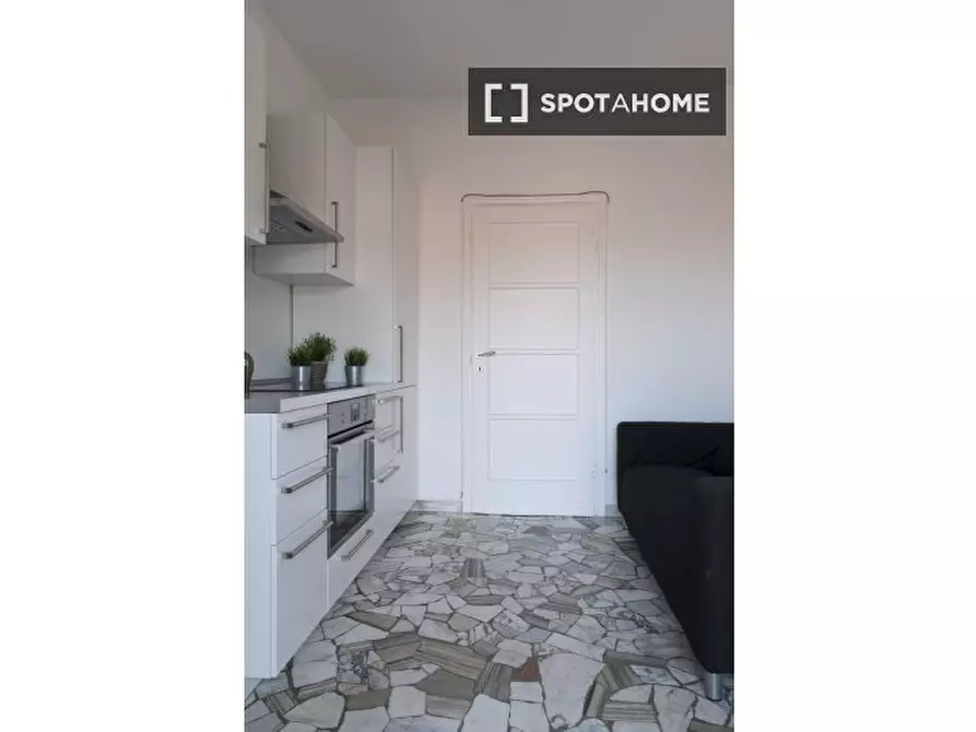 Immagine 6 di Camera condivisa in affitto  in Via Giuseppe Bruschetti a Milano