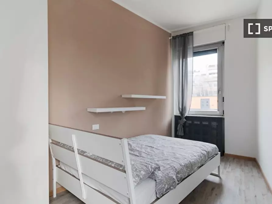 Immagine 17 di Camera condivisa in affitto  in Via Ernesto Breda a Milano