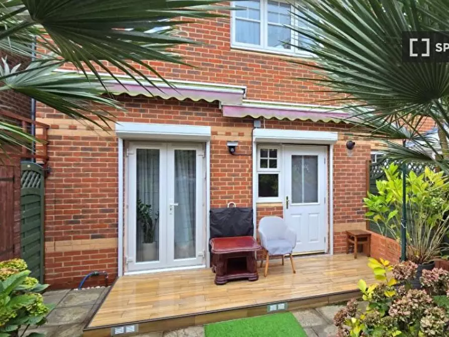 Immagine 4 di Appartamento in affitto  in Greenhaven Dr a Eltham