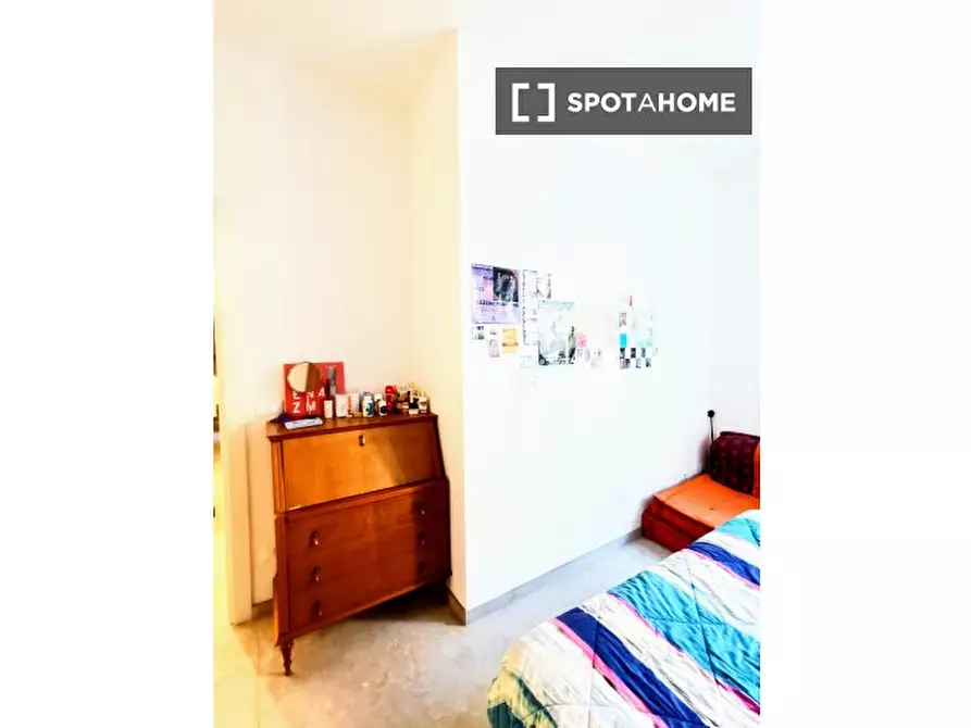 Immagine 10 di Camera condivisa in affitto  in Via Irma Bandiera a Bologna