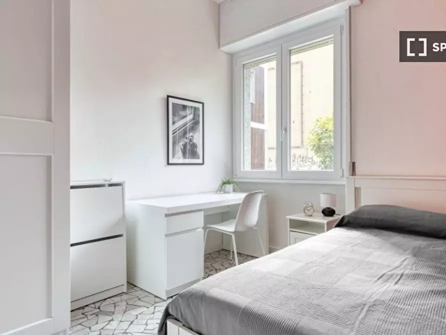 Immagine 4 di Camera condivisa in affitto  in Via Maniago a Milano