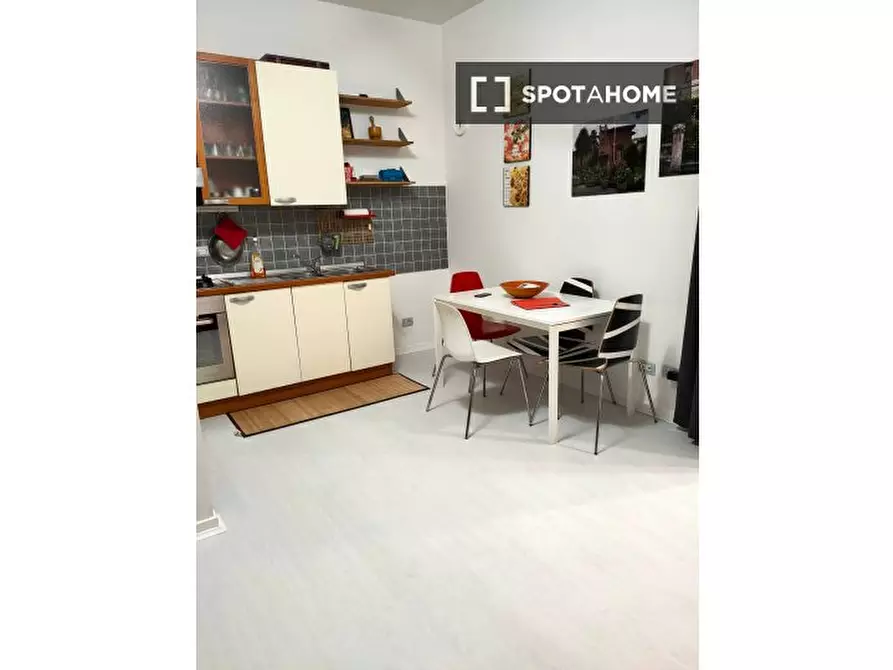 Immagine 7 di Appartamento in affitto  in Via Alessandro Cialdi a Roma