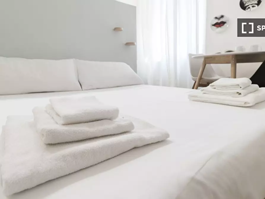 Immagine 13 di Appartamento in affitto  in Viale Pasubio a Milano