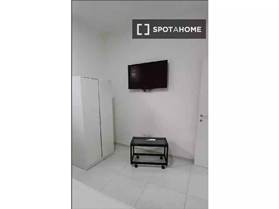 Immagine 6 di Appartamento in affitto  in Via Cesare de Lollis a Roma