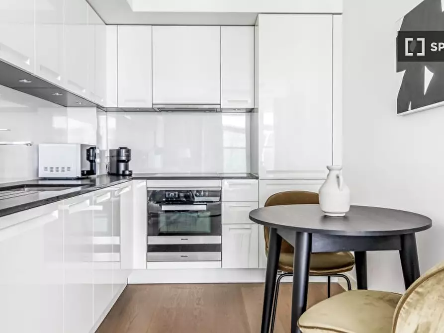 Immagine 8 di Appartamento in affitto  in Radnor Terrace a Hammersmith