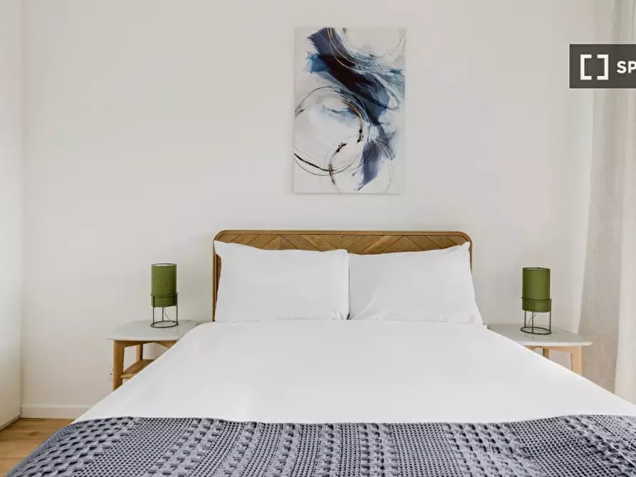 Immagine 12 di Appartamento in affitto  in Haverstock Hill a Camden Town