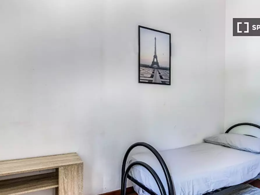 Immagine 4 di Camera condivisa in affitto  in V.le Zara a Milano