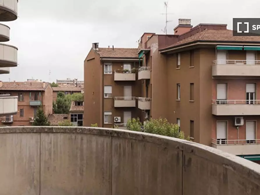 Immagine 16 di Camera condivisa in affitto  in Viale Giovanni Vicini a Bologna