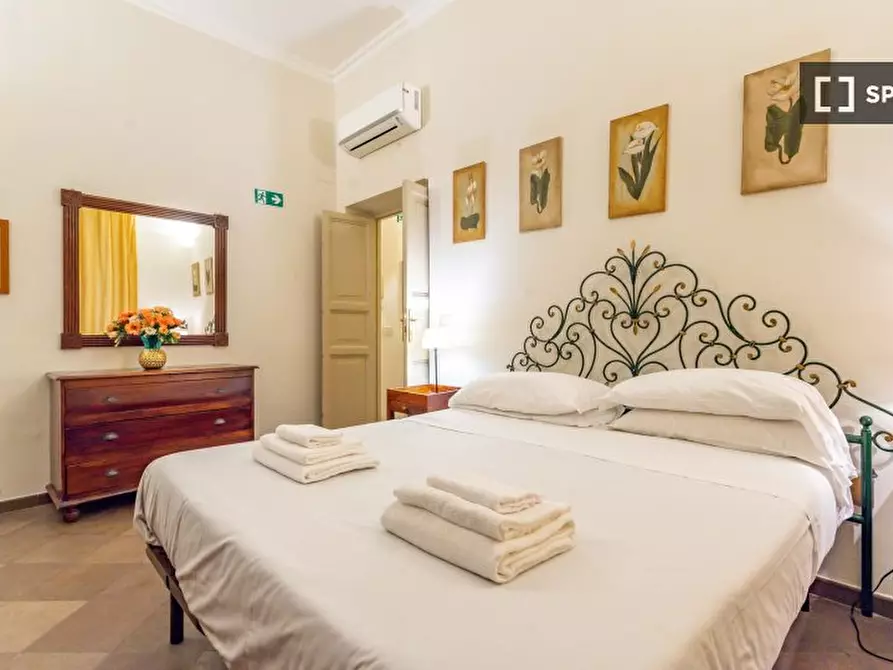 Immagine 1 di Appartamento in affitto  in Piazza San Giovanni In Laterano a Roma