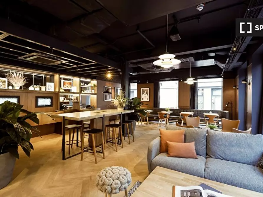 Immagine 5 di Ufficio in affitto  in King's Stables Rd a Old Town