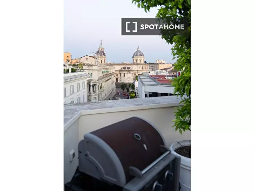 Immagine 6 di Appartamento in affitto  in Via Torino a Roma