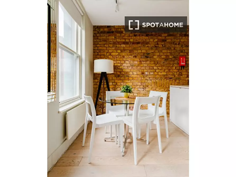 Immagine 16 di Appartamento in affitto  in Leather Ln a Camden Town