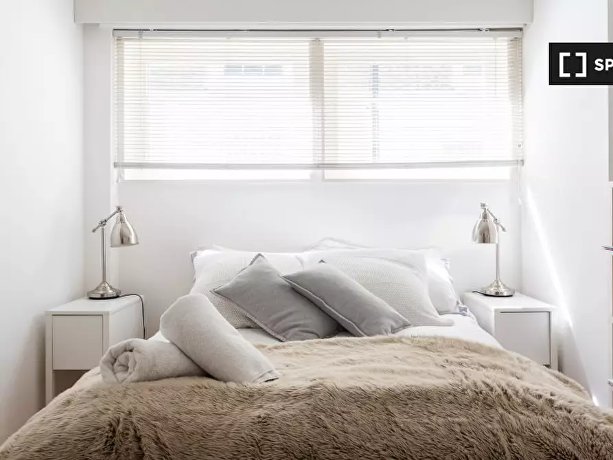 Immagine 12 di Appartamento in affitto  in Pembroke Mews a Kensington