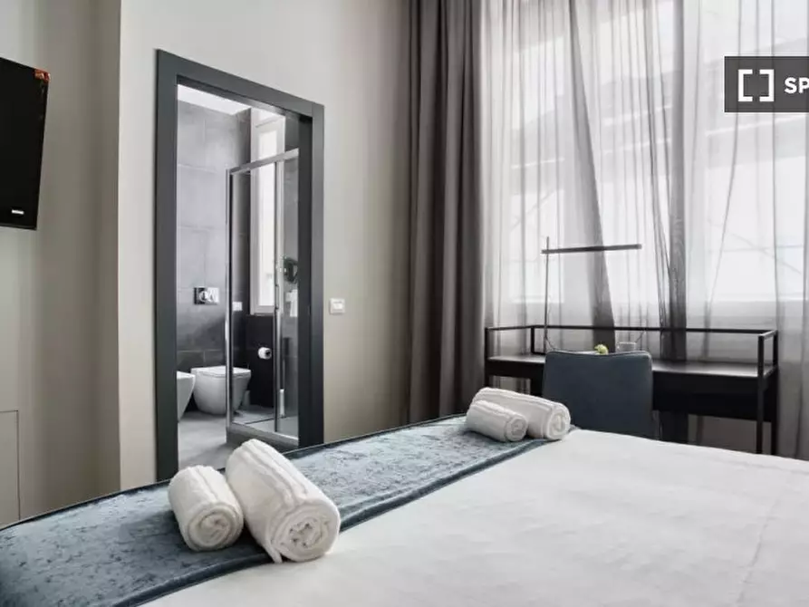 Immagine 11 di Appartamento in affitto  in Via Spadari a Milano