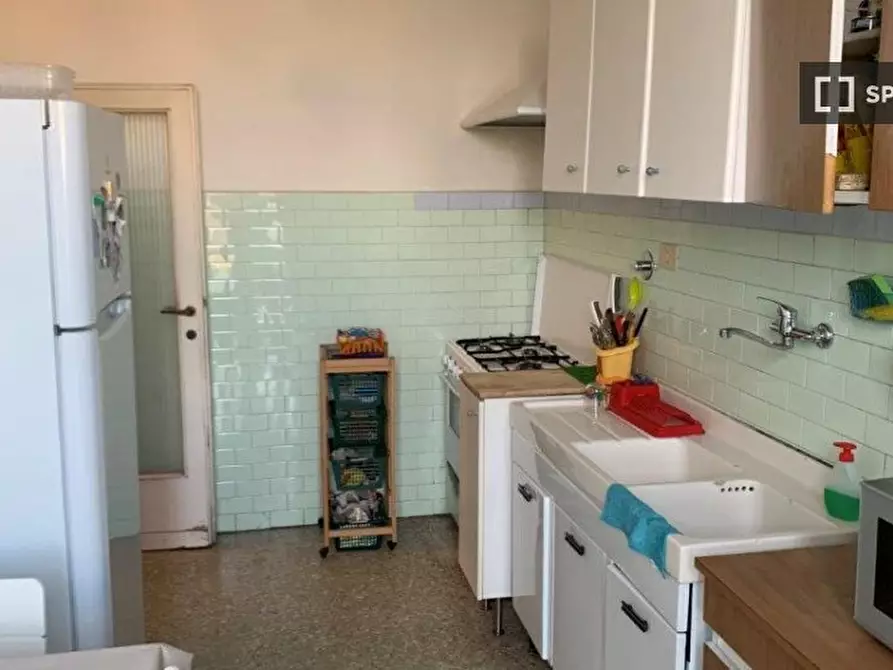 Immagine 9 di Camera condivisa in affitto  in Viale Corsica a Firenze