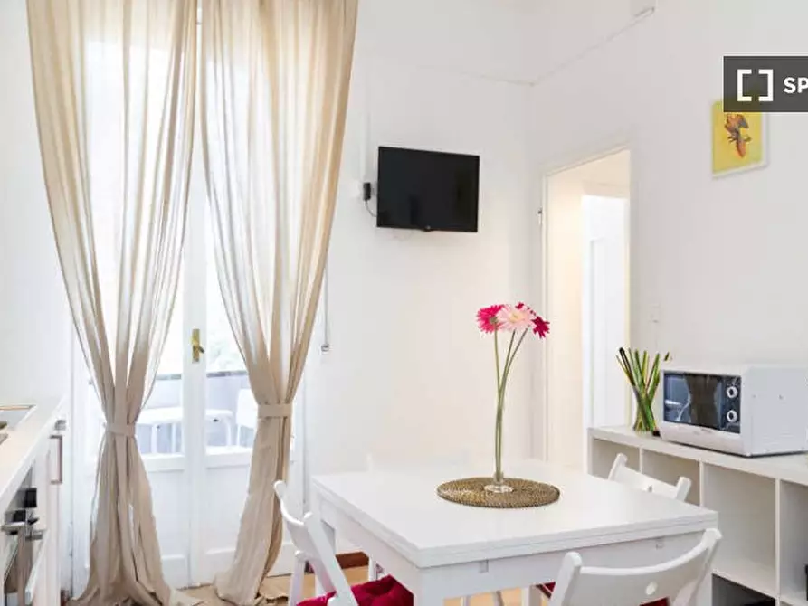 Immagine 9 di Camera condivisa in affitto  in Via Salvatore Barzilai a Milano