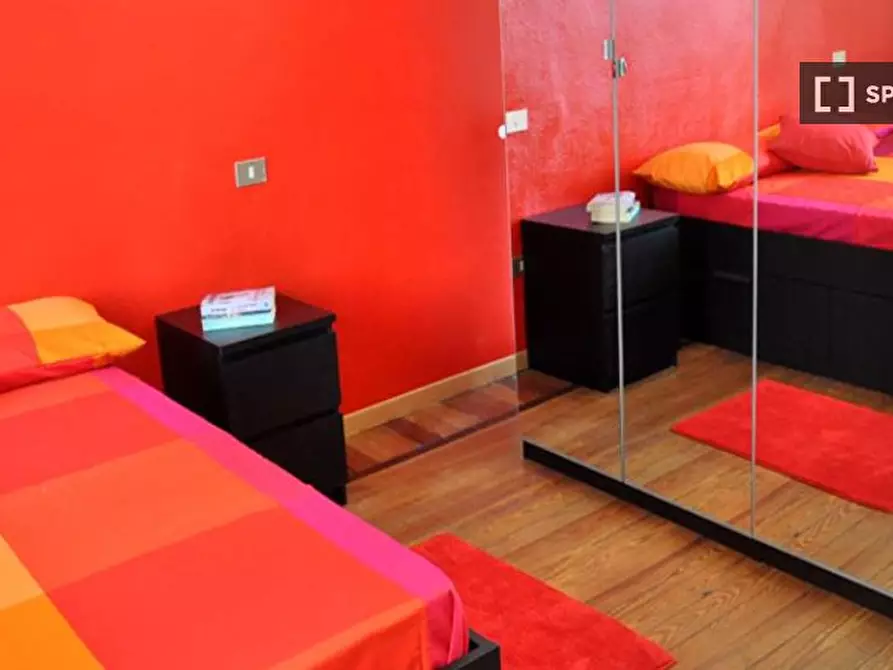 Immagine 1 di Camera condivisa in affitto  in Via Mauro Macchi a Milano