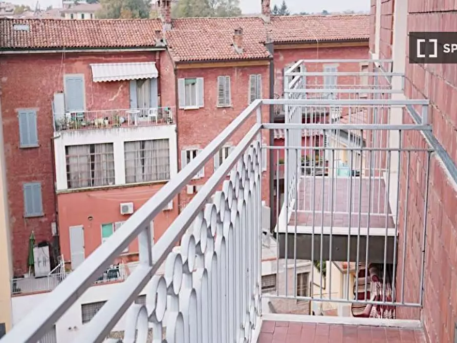 Immagine 8 di Camera condivisa in affitto  in Via Santa Croce a Bologna