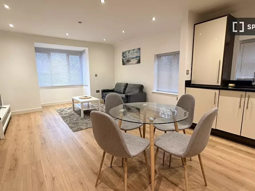 Immagine 7 di Appartamento in affitto  in Uxbridge Road a Harrow