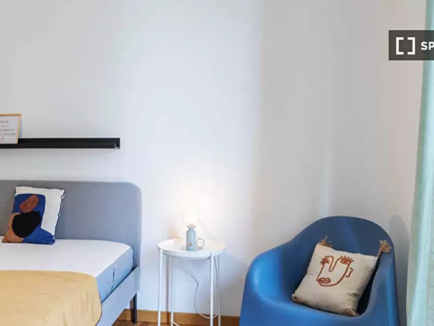 Immagine 5 di Camera condivisa in affitto  in Via Privata Belgirate a Milano