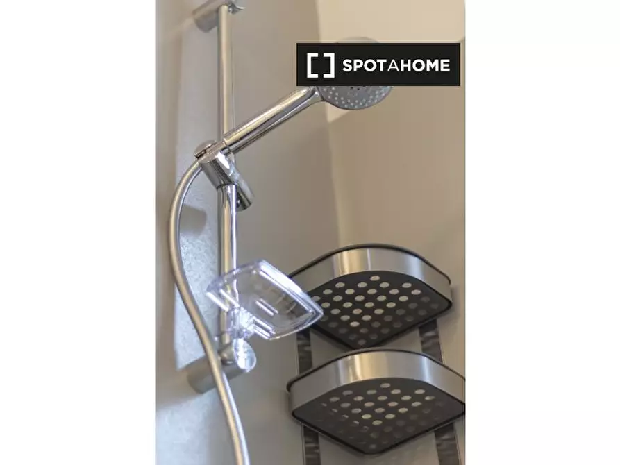 Immagine 12 di Camera condivisa in affitto  in Via Stefano Maria Clemente a Torino