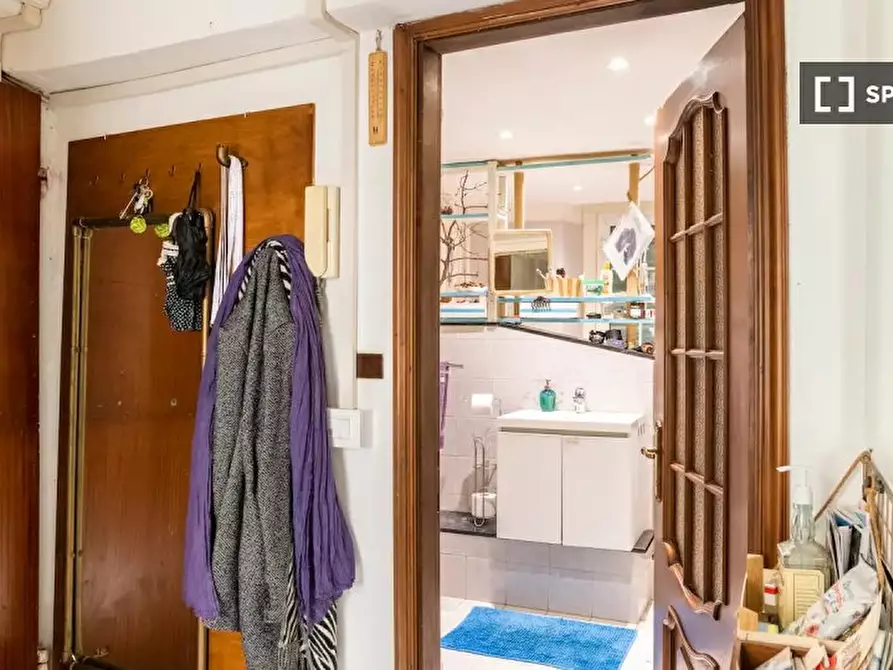 Immagine 9 di Camera condivisa in affitto  in Vico delle Scuole Pie a Genova