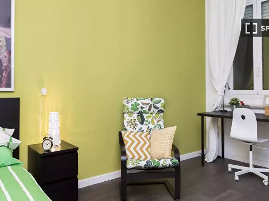 Immagine 1 di Camera condivisa in affitto  in Via Antonio Canova a Milano