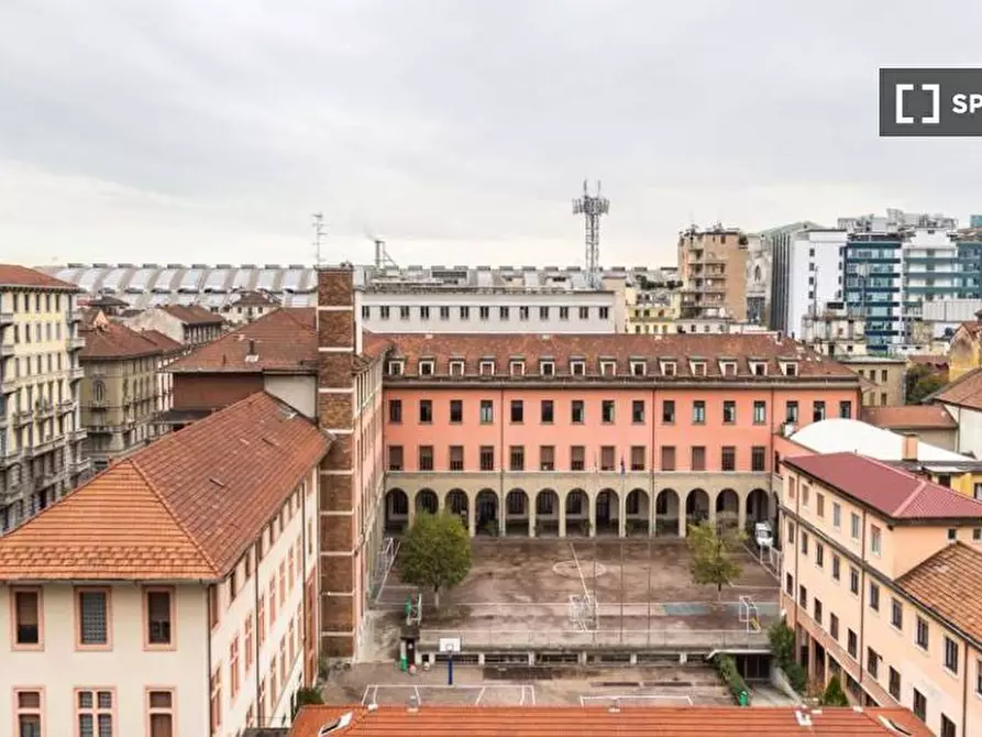 Immagine 17 di Camera condivisa in affitto  in Via Melchiorre Gioia a Milano