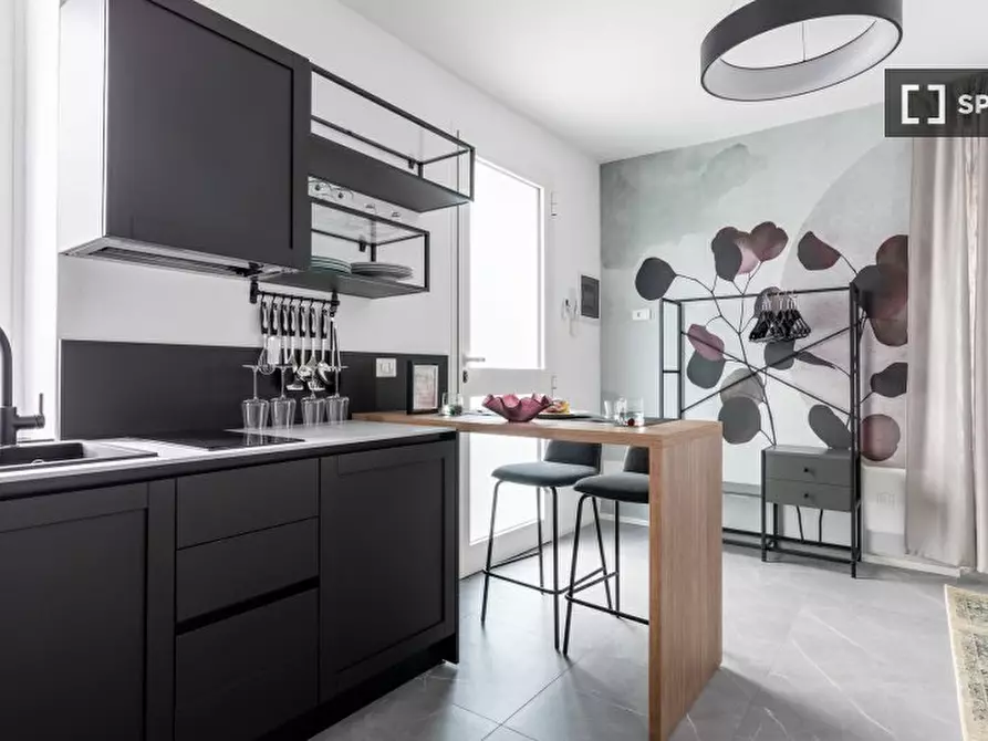 Immagine 10 di Ufficio in affitto  in Via Giuseppe Tartini a Milano