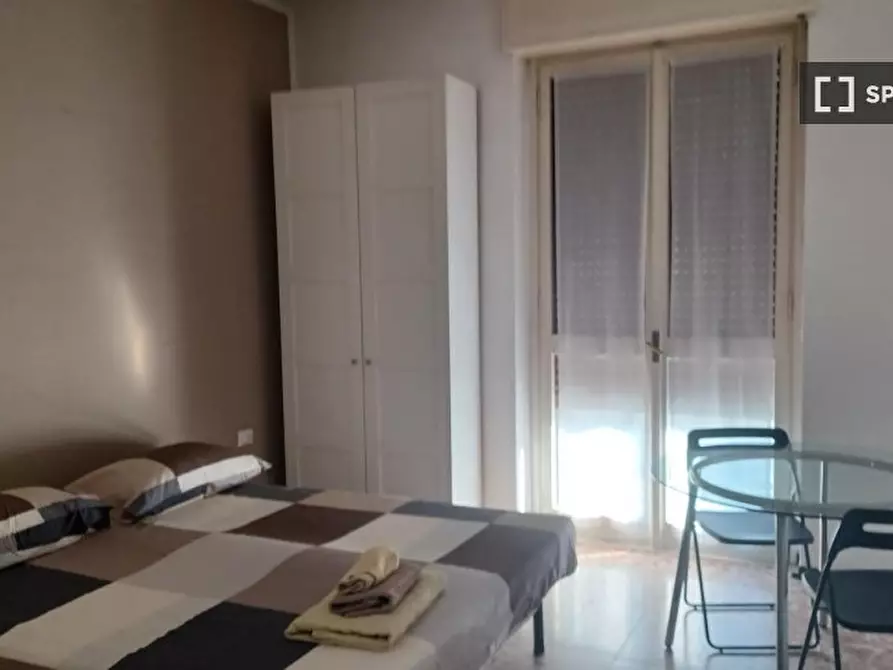 Immagine 1 di Camera condivisa in affitto  in Via Privata Carlo Antonio Carlone a Milano