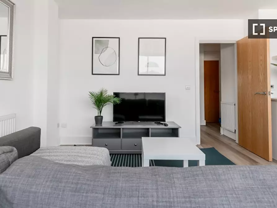 Immagine 5 di Appartamento in affitto  in Bell House, 17-19 Nevern Pl, Kensington, London SW5 9NR, UK a Kensington