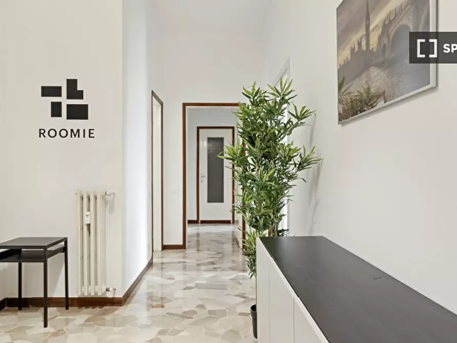 Immagine 12 di Camera condivisa in affitto  in Corso Di Porta Romana a Milano