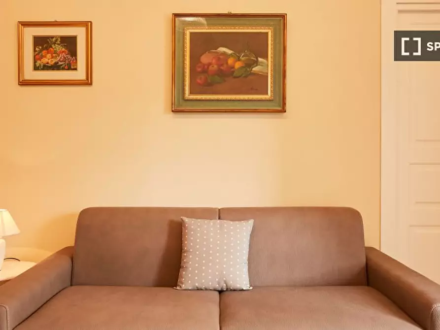 Immagine 8 di Appartamento in affitto  in Via Foggia a Napoli