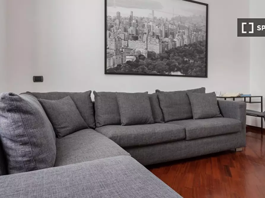 Immagine 1 di Appartamento in affitto  in Via Archimede a Roma