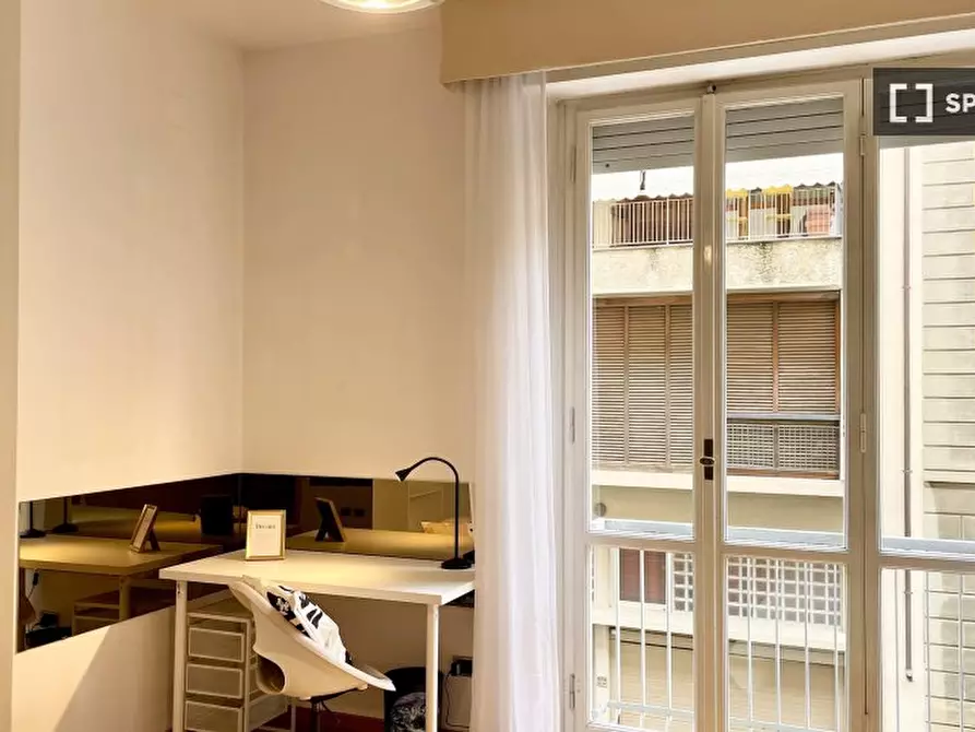 Immagine 5 di Camera condivisa in affitto  in Gustavo Modena a Firenze