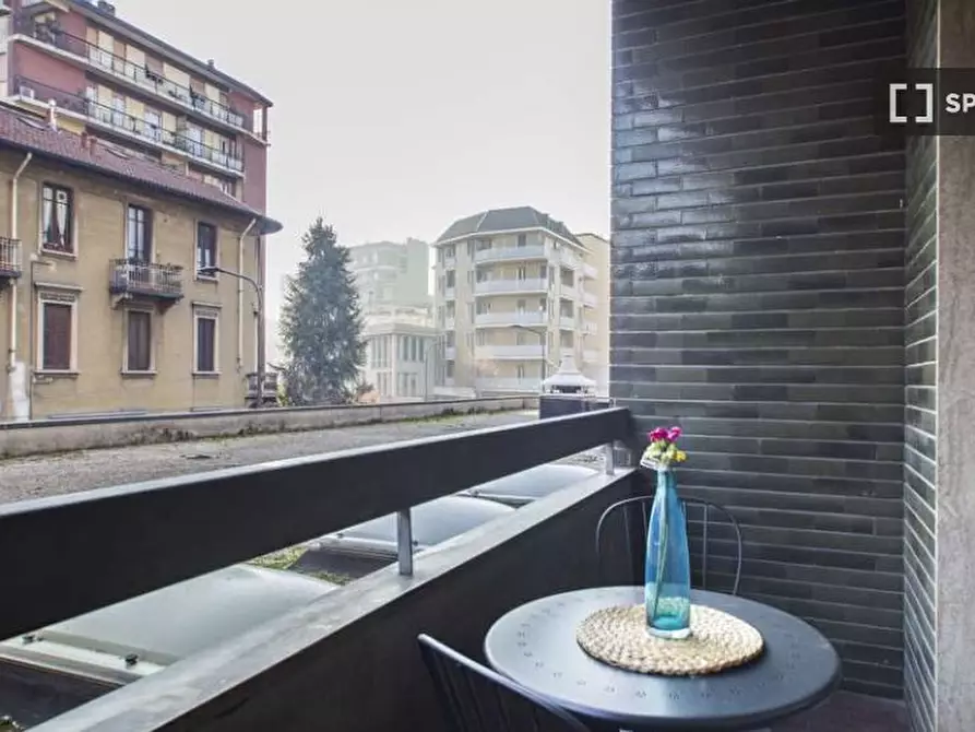 Immagine 8 di Camera condivisa in affitto  in Via Francesco Arese a Milano
