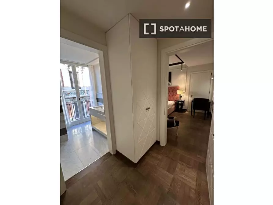 Immagine 7 di Ufficio in affitto  in Via dei Brunelleschi a Firenze