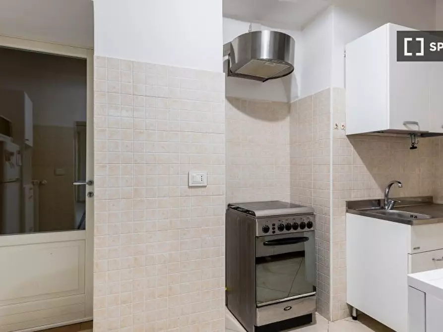 Immagine 10 di Appartamento in affitto  in Via S. Vitale a Bologna