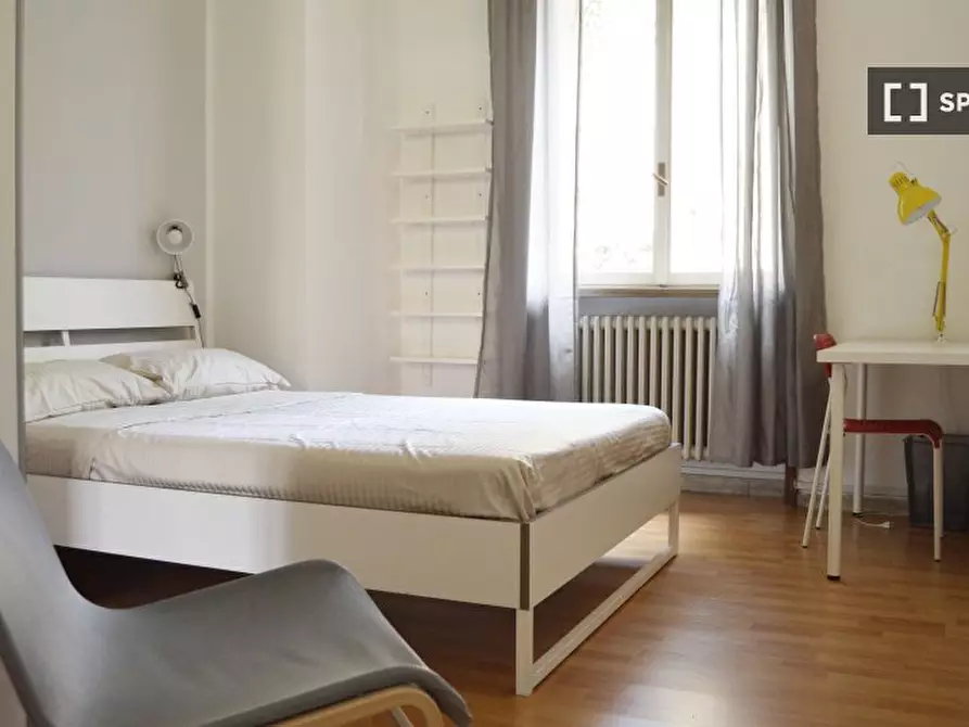 Immagine 2 di Camera condivisa in affitto  in Corso Di Porta Romana/A a Milano